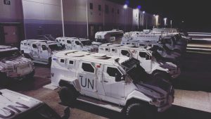 un
