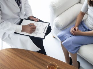 Viral Video Shows 7-Year-Old’s ‘Final Cuddle’ with Great-Grandpa Before He’s Euthanized by Canadian Government