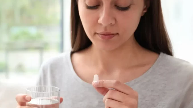 Chinese Biotech Firm Claims New Pill Could Extend Human Life to 150 Years