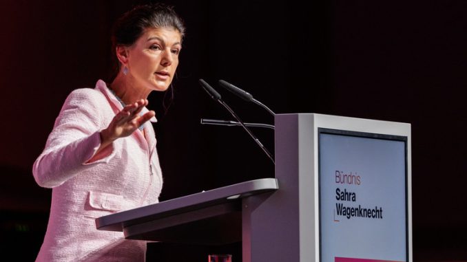 German govt ‘embezzling’ taxpayer money to fund Ukraine