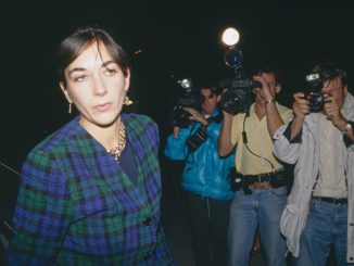 Epstein accomplice proposes deal on Trump and Clinton