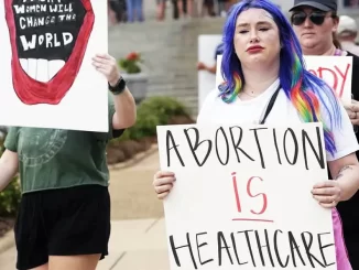 UK Lawmakers Vote to Legalize DIY Abortions During Birth