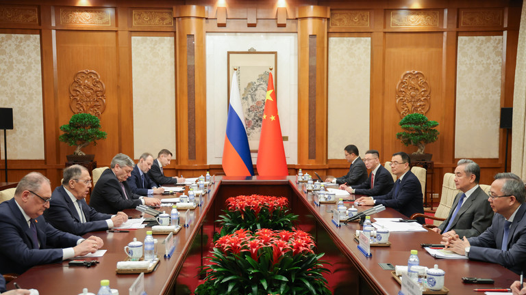 Lavrov boosts ‘no limits’ Russia-China partnership