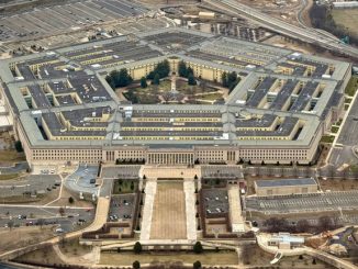 Pentagon taps US carmakers for weapons production