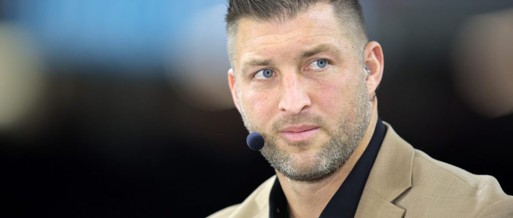 Tim Tebow warns online predators finding ‘evil’ ways to reach kids through smartphones