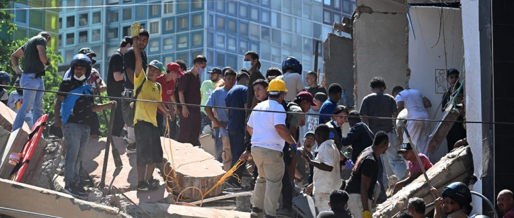 Powerful earthquake shakes Colombia, causes destruction, casualties