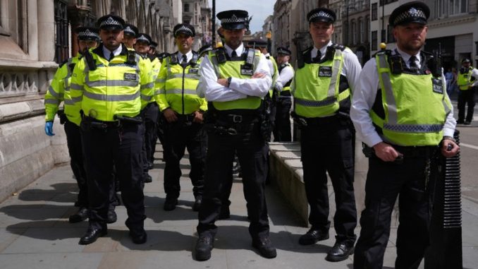 UK police hacked by cybercriminals