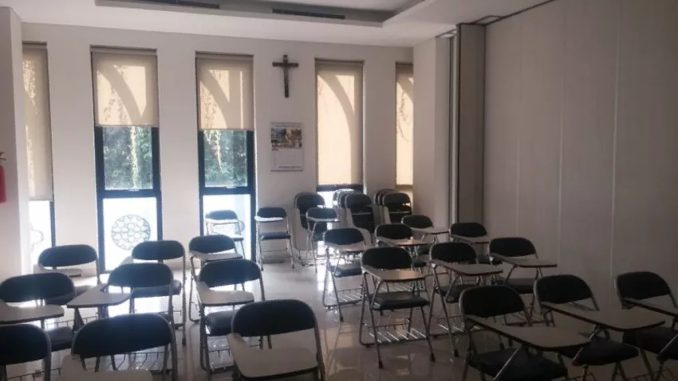 Christian schools in Jerusalem remain closed over lack of staff entry permits
